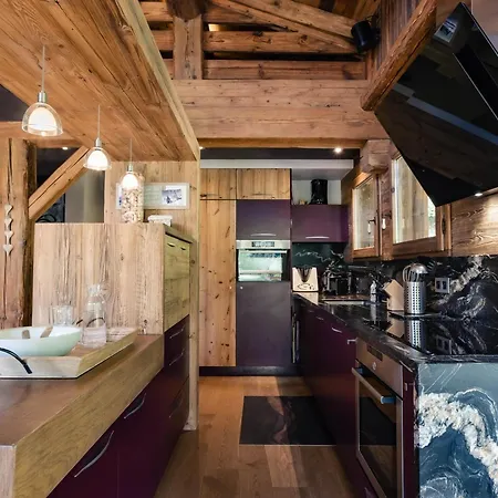 5★, 9 Pers., Spa, Cinéma, 4 Chambres, Navette 300 M - Fr-1-304-310 * La Clusaz